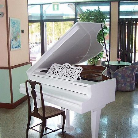 Hotel Mirage Lido di Classe Ngoại thất bức ảnh