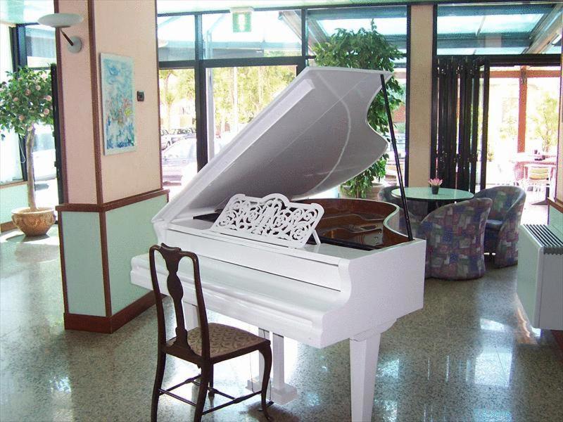 Hotel Mirage Lido di Classe Ngoại thất bức ảnh